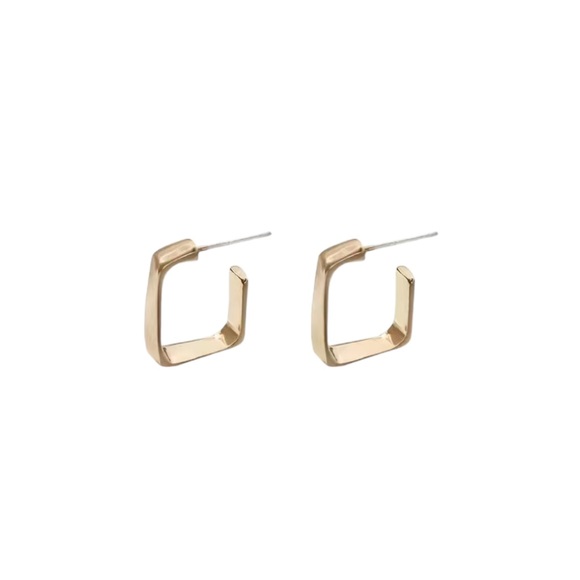 14K Gold Plated Minimalist Square Hoop Earrings - Picture 4 of 6